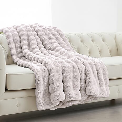 Homesmart Super Soft Sculptured Faux Fur Blanket (180 x 150cm) - Cream