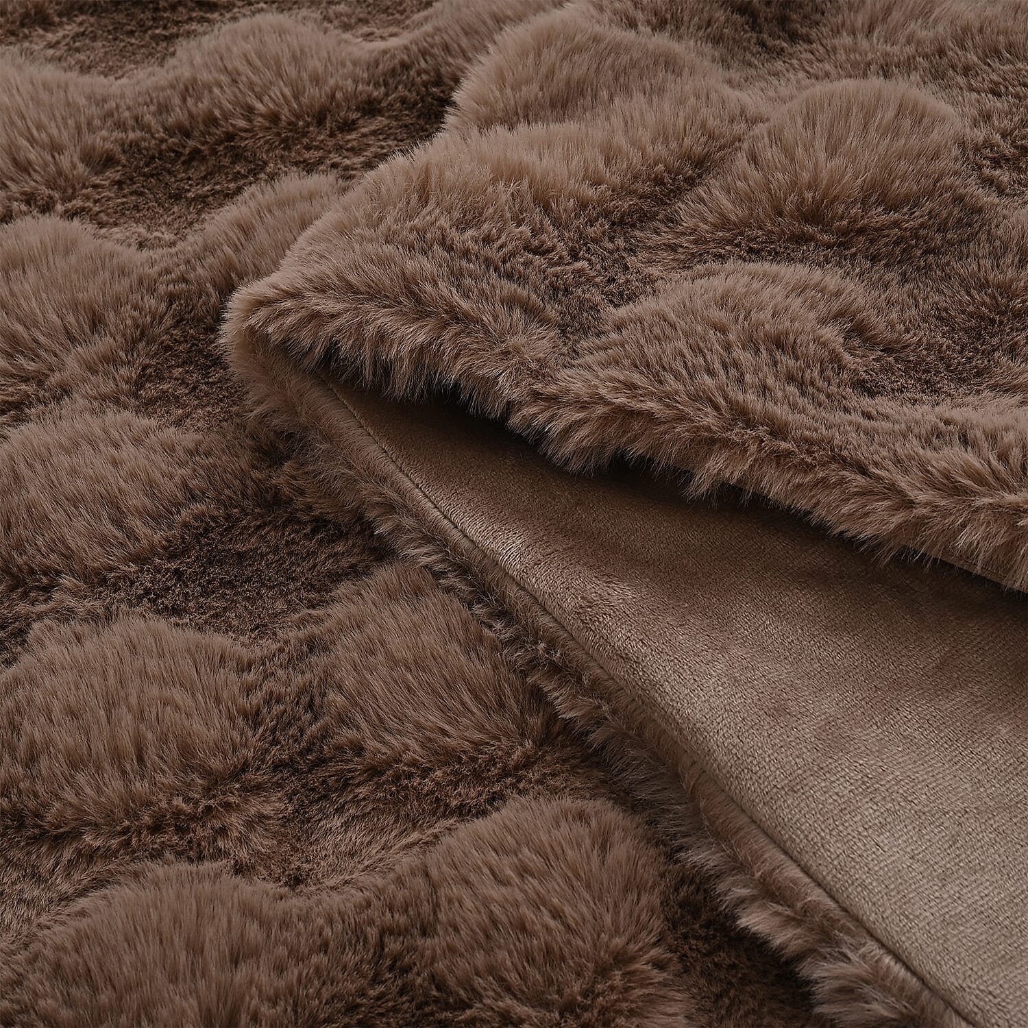 Homesmart Super Soft Sculptured Faux Fur Blanket (180 x 150cm) - Mink