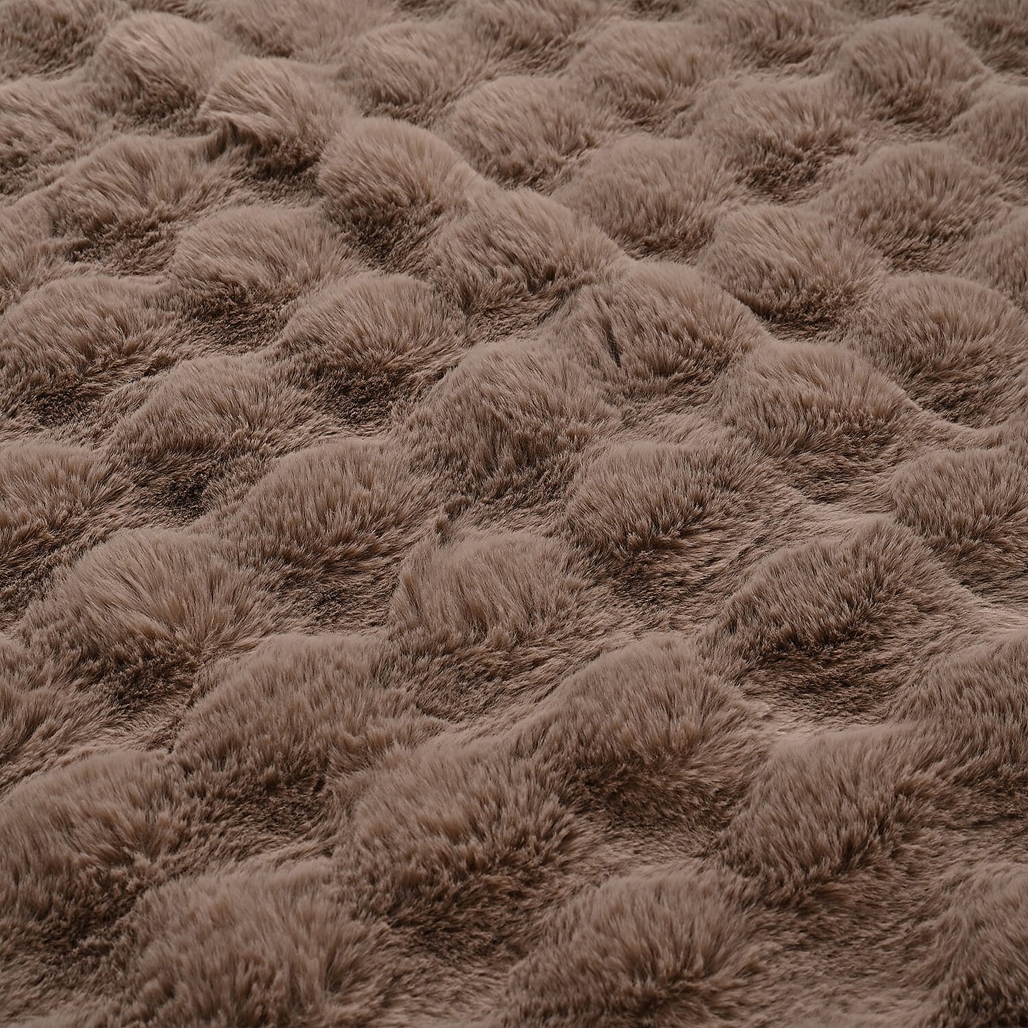 Homesmart Super Soft Sculptured Faux Fur Blanket (180 x 150cm) - Mink