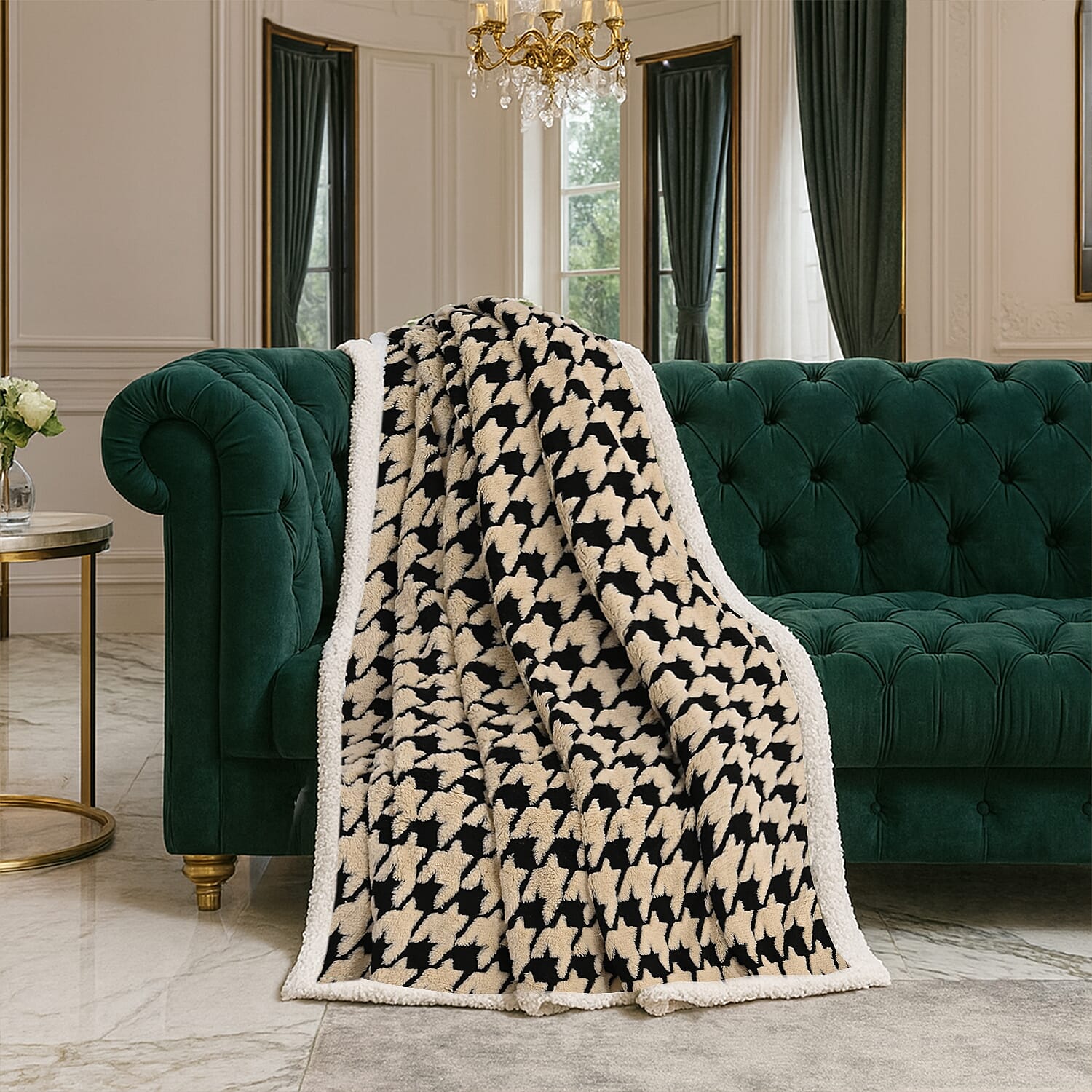 Pre Season Special Offer - Livmore Double Layer Sherpa Blanket - Black & Cream (200x150cm)