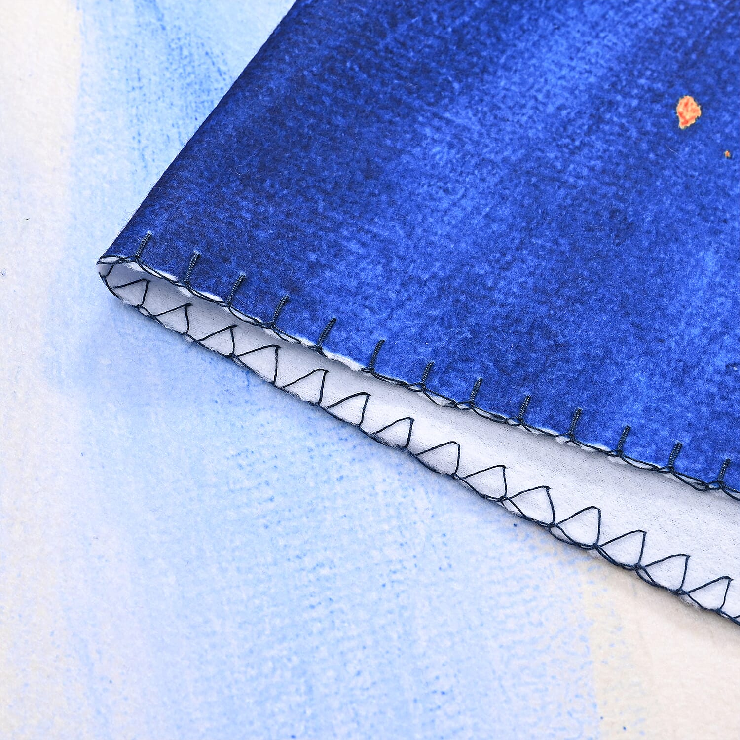 Christmas Tree Digital Printed Cozy Fleece 220 GSM Blanket (130x170cm)