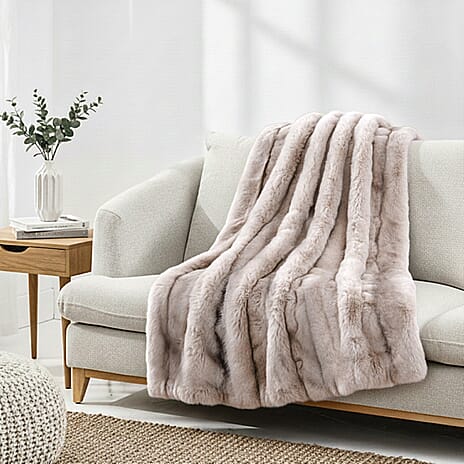 The Heaviest Weight Blanket at TJC - 1000 GSM Sumptuous Faux Rabbit Fur Double Layer Blanket With Thermal Lining Faux Mink Backing For Insulation (180x150 Cm) - White