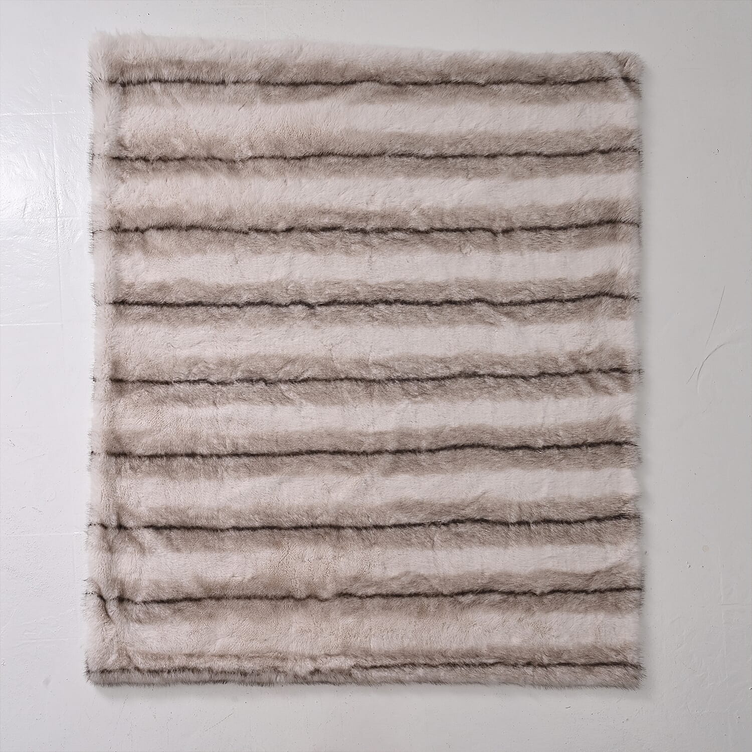 The Heaviest Weight Blanket at TJC - 1000 GSM Sumptuous Faux Rabbit Fur Double Layer Blanket With Thermal Lining Faux Mink Backing For Insulation (180x150 Cm) - White