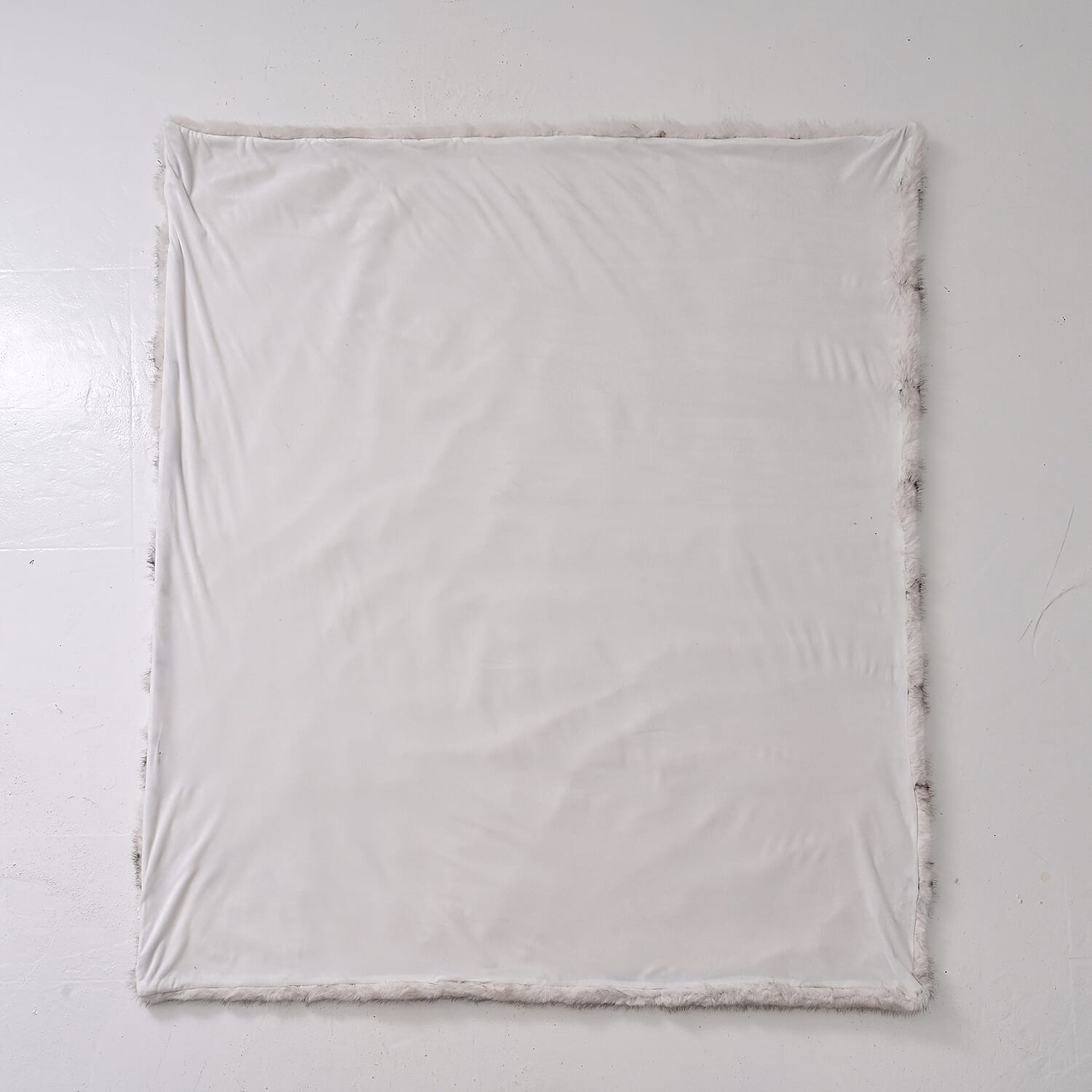 The Heaviest Weight Blanket at TJC - 1000 GSM Sumptuous Faux Rabbit Fur Double Layer Blanket With Thermal Lining Faux Mink Backing For Insulation (180x150 Cm) - White