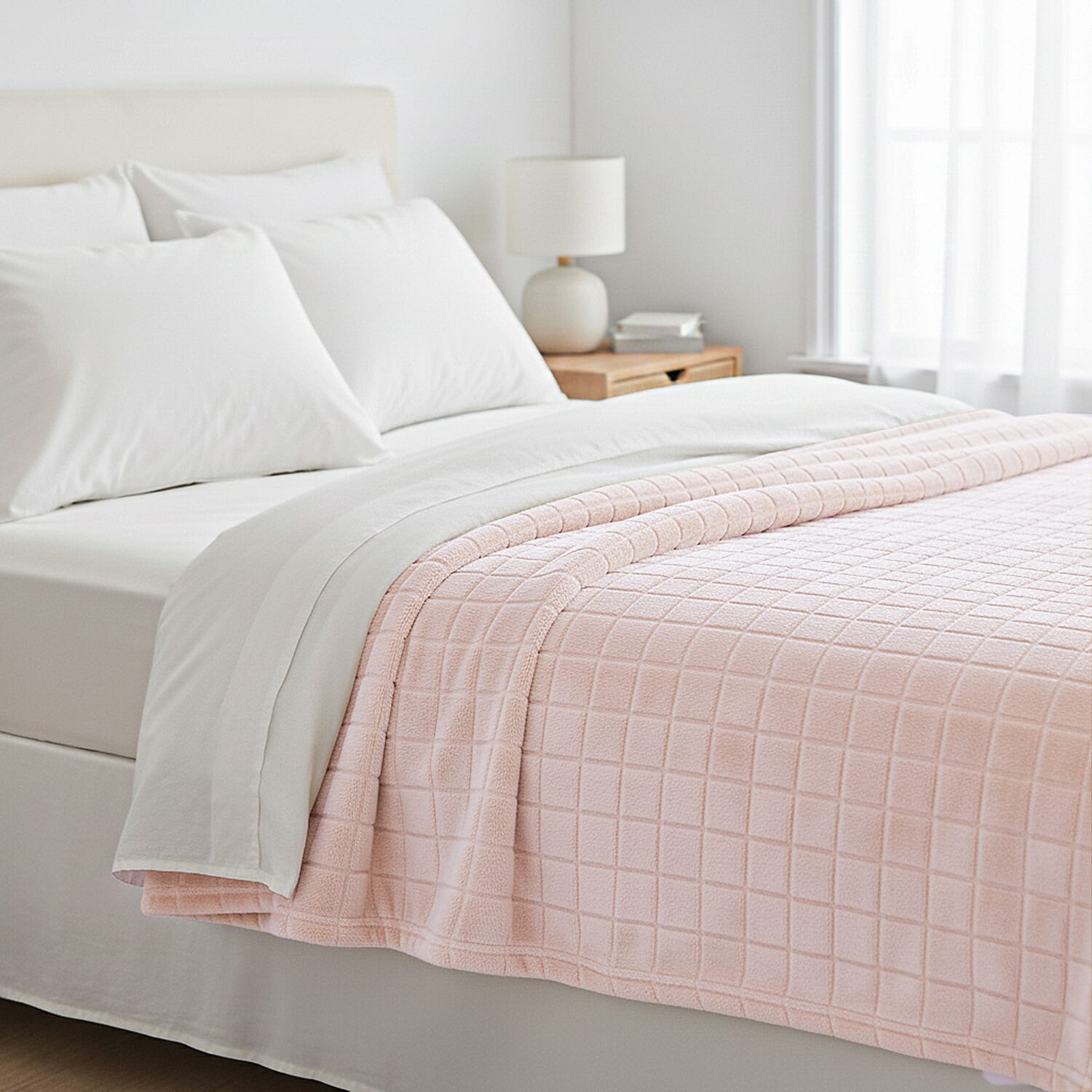 Hush Haven Checkered Super Soft Micro Luxury Blanket 270 GSM (200 x 150 cm) - Cream