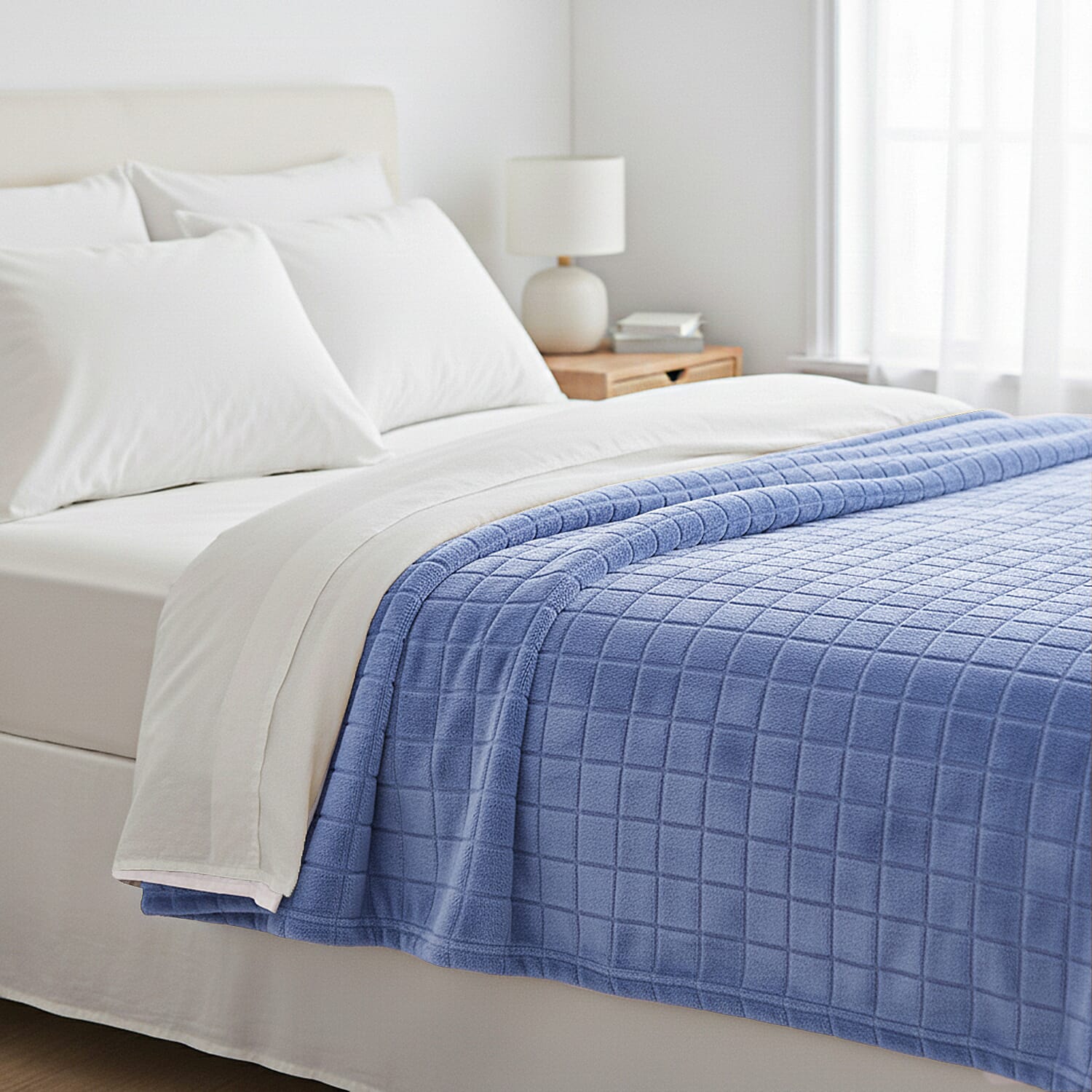 Hush Haven Checkered Super Soft Micro flannel Blanket