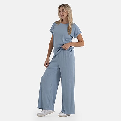 - Maisi Two Piece Co-ord Set - Short Sleeve Top - Wide Leg Trouser (Size M) - Sky Blue