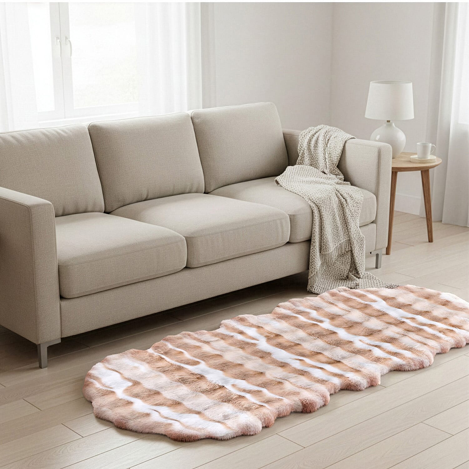 LIVMORE Luxury Collection - Faux Fur Bubble Pattern Rug with Foam Base (180x60 cm) - Cream & White