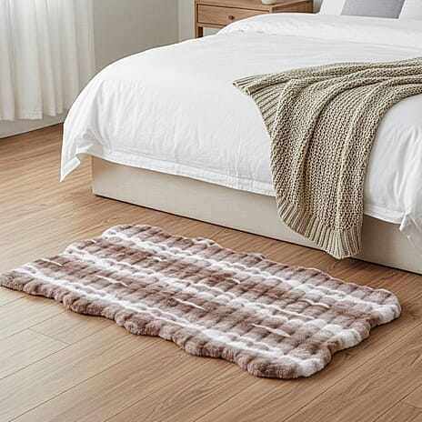 LIVMORE Luxury Collection - Faux Fur Bubble Pattern Rug with Foam Base (Size 180 x100 cm) - Brown & White