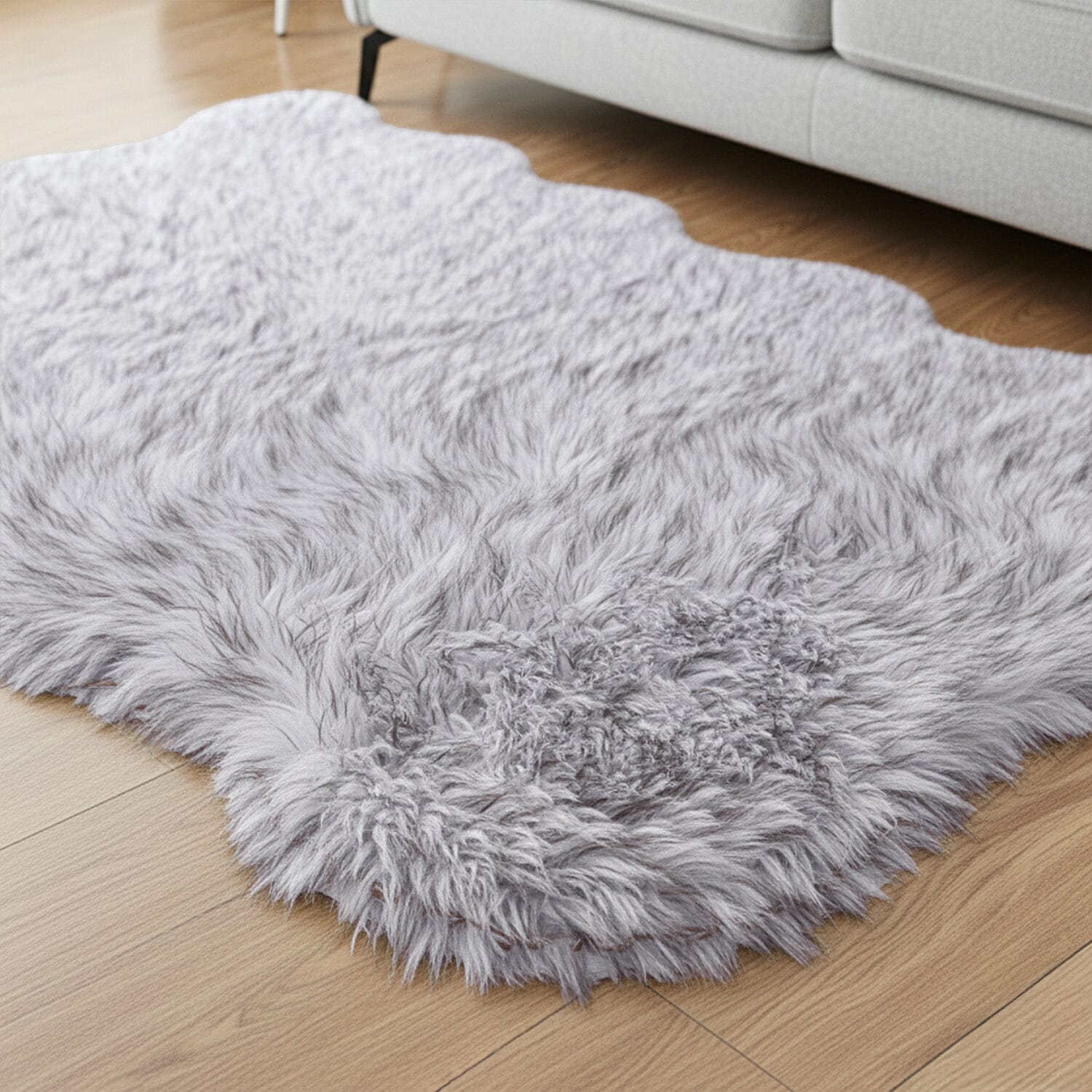 Homesmart Luxury Tip-Dyed Faux Fur Rug with Foam Base (180 x 100 cm) - White with Black