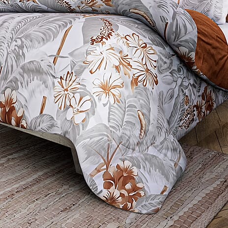 THE CLOSEOUT BUY - Hush Haven 3-Piece Comforter Set Inc. 1 comforter - 2 Pillowcases with 250 gsm Filling (UK Double) - Grey - SEASONS FIRST COMFORTER OFFER