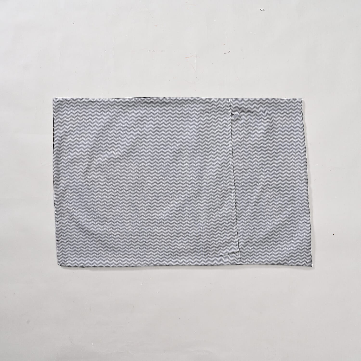 Hush Haven 3-Piece Comforter Set Inc. 1 comforter and 2 Pillowcases with 250 gsm Filling 