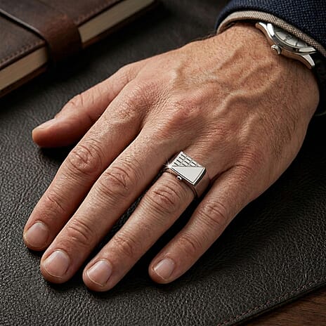 Biggest Close Out Deal- 950 Platinum Signet Ring, Platinum Wt.6.00 Gms.