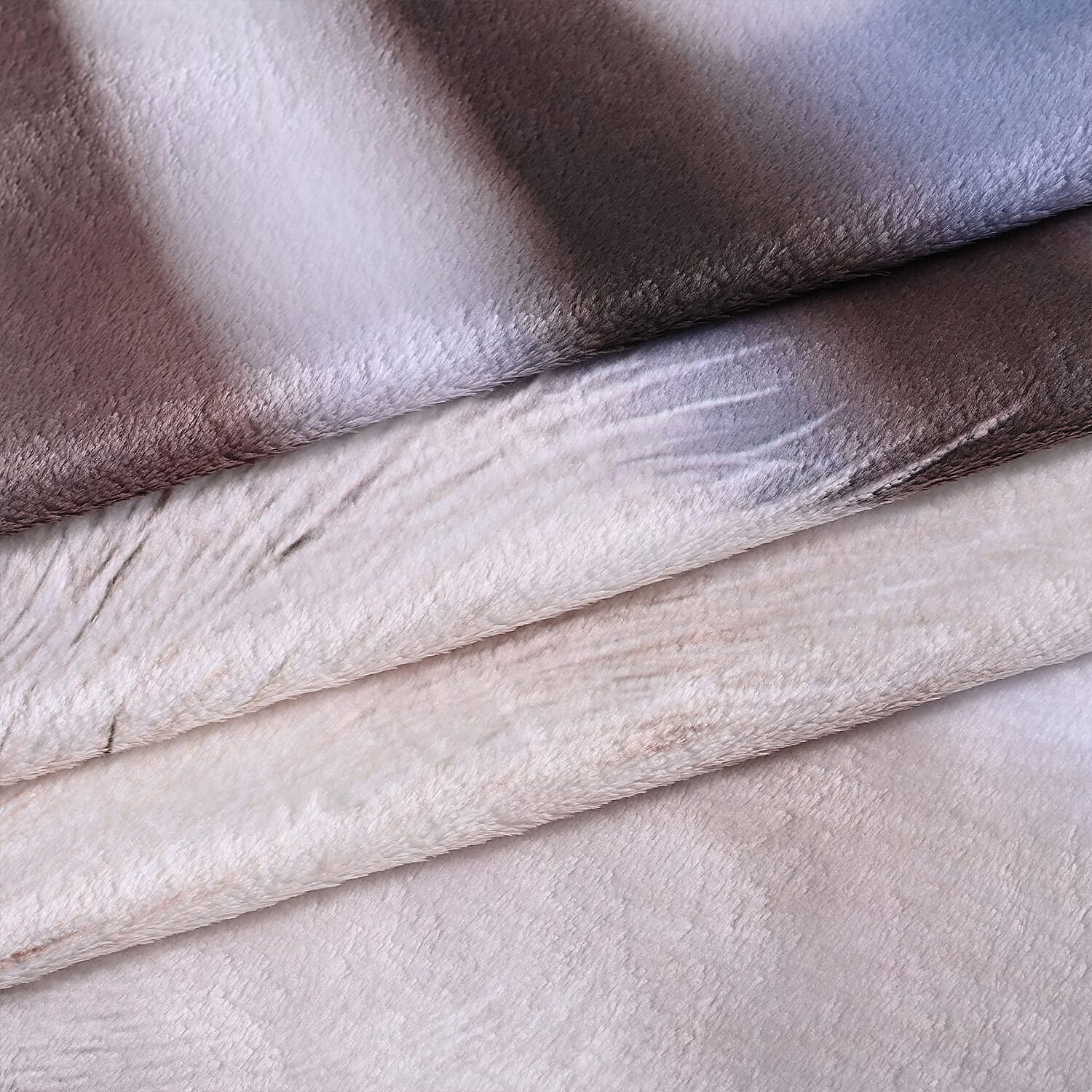 NEW Digital Printed Wolf Blanket (Size 200x150 cm) - Black Grey & White