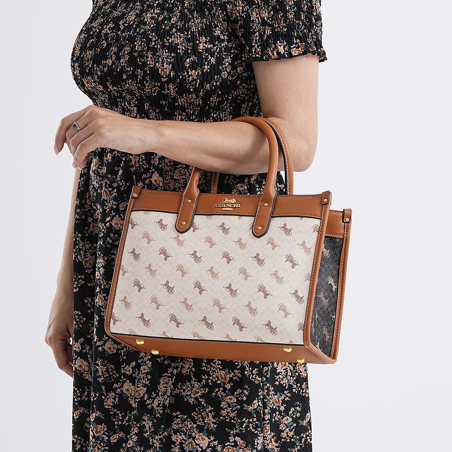 Guanchi Tote Bag with Detachable Shoulder Strap - Cream, Black & Tan