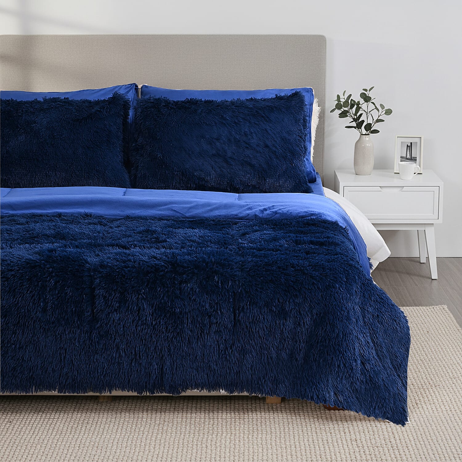 LIVMORE 6-Piece Faux Fur Comforter Set 
