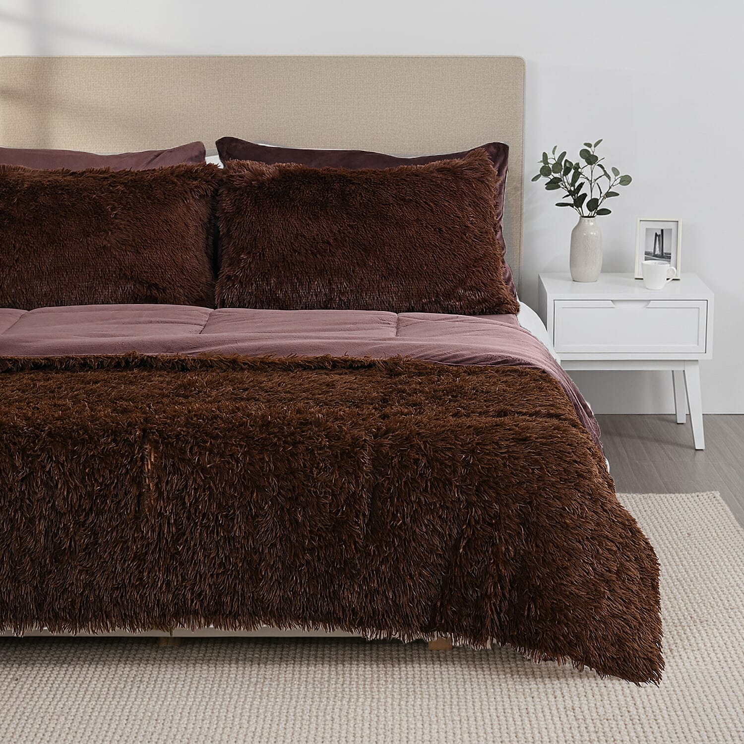 LIVMORE 6-Piece Faux Fur Comforter Set 