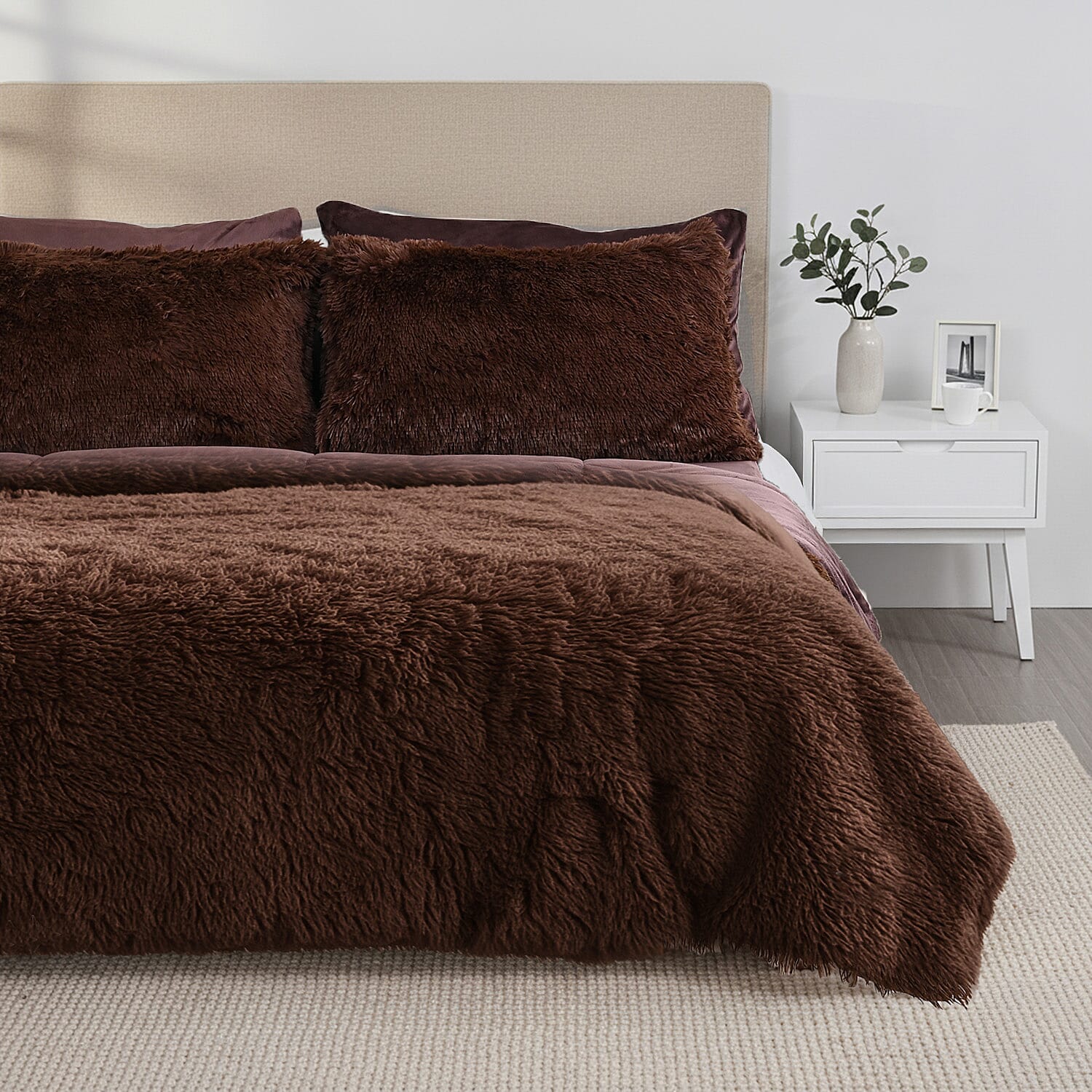 LIVMORE 6-Piece Faux Fur Comforter Set 