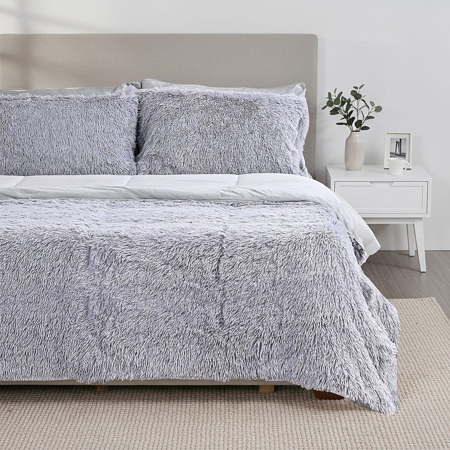 LIVMORE 6-Piece Faux Fur Comforter Set 