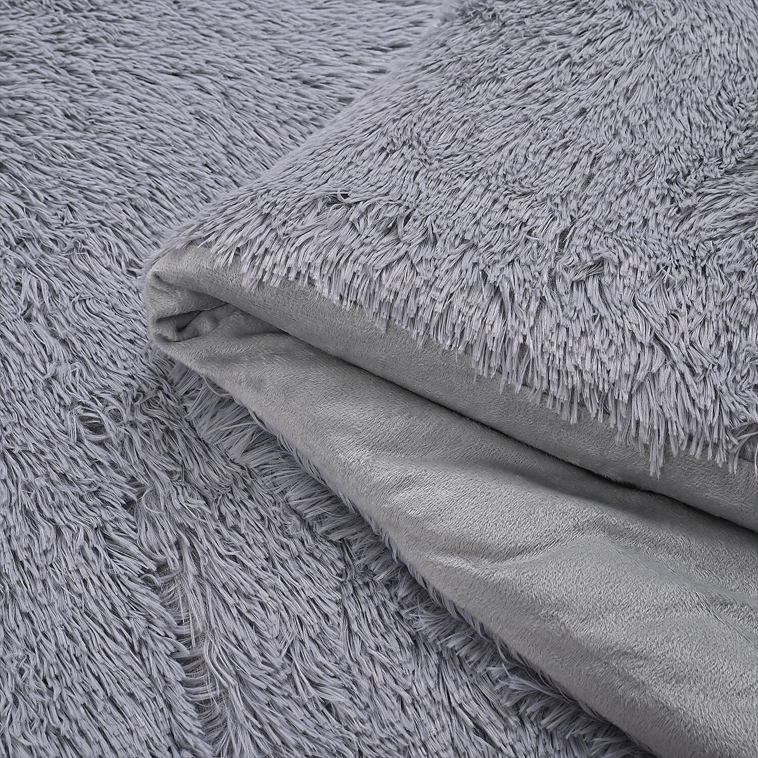 LIVMORE 6-Piece Faux Fur Comforter Set 