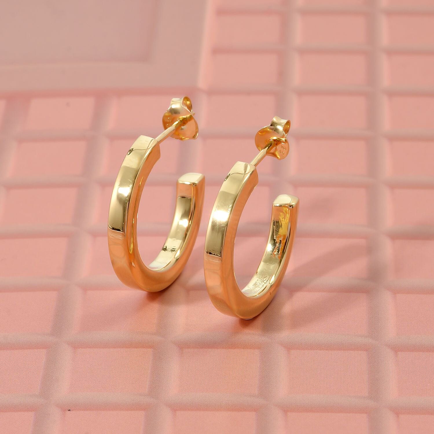 Close Out Deal Sterling Silver Earring with Push Back in Yellow Gold Plating Close Out Deal Sterling Silver Earring with Push Back in Yellow Gold Plating