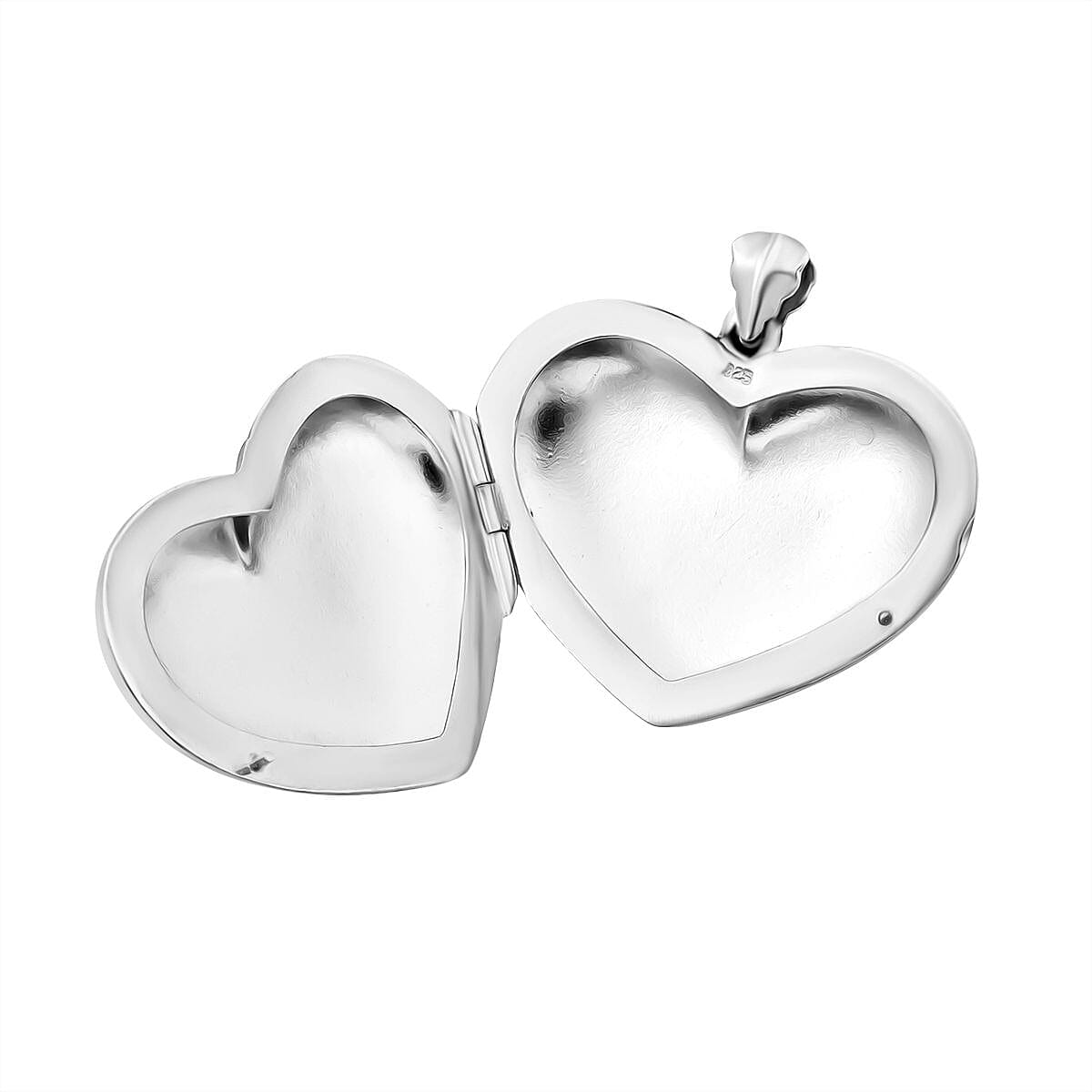 Sterling Silver Heart Locket Pendant, Silver wt.10.40 Gms. Sterling Silver Heart Locket Pendant, Silver wt.10.40 Gms.