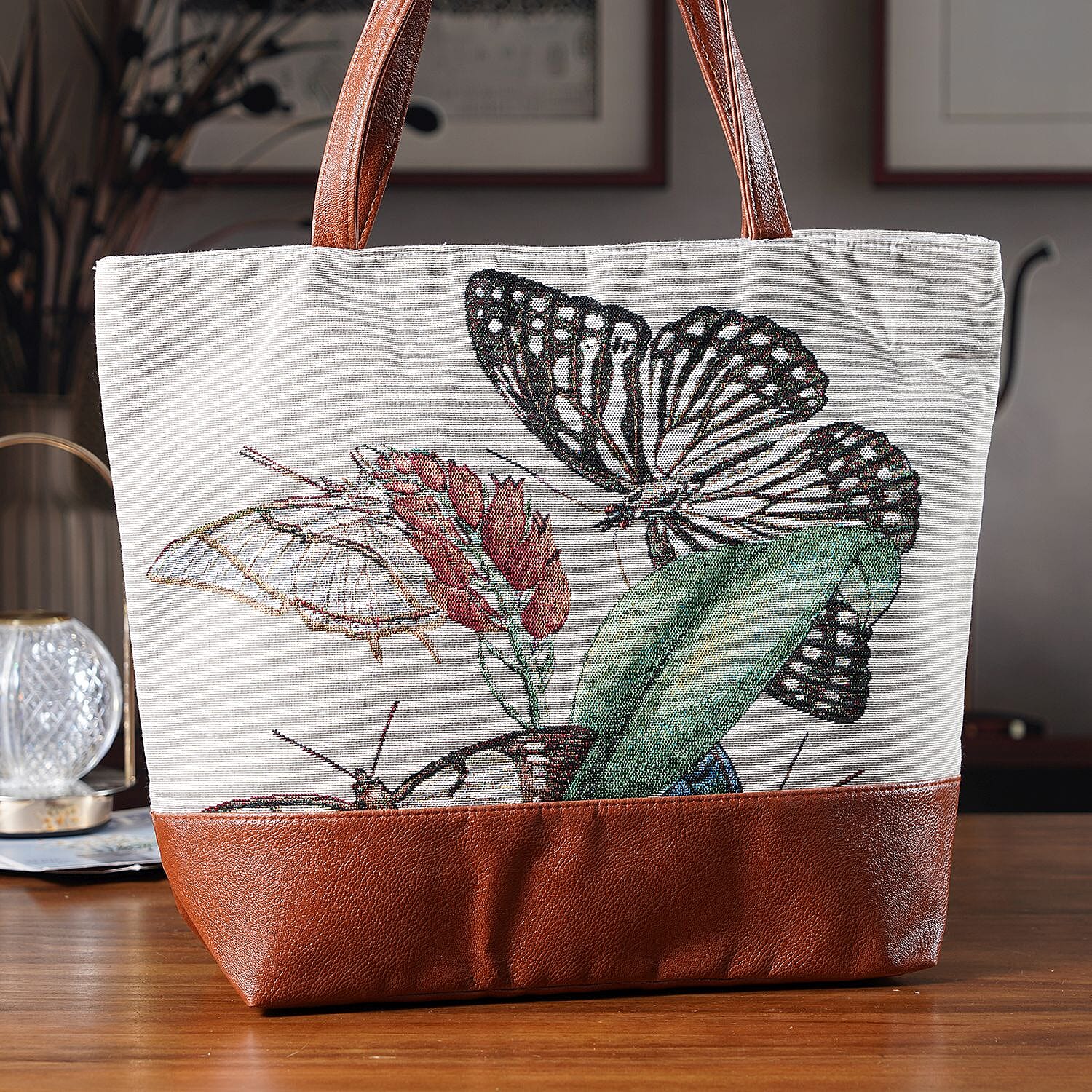 Butterfly Tote Bag (Size 35x12x36 cm) - White & White