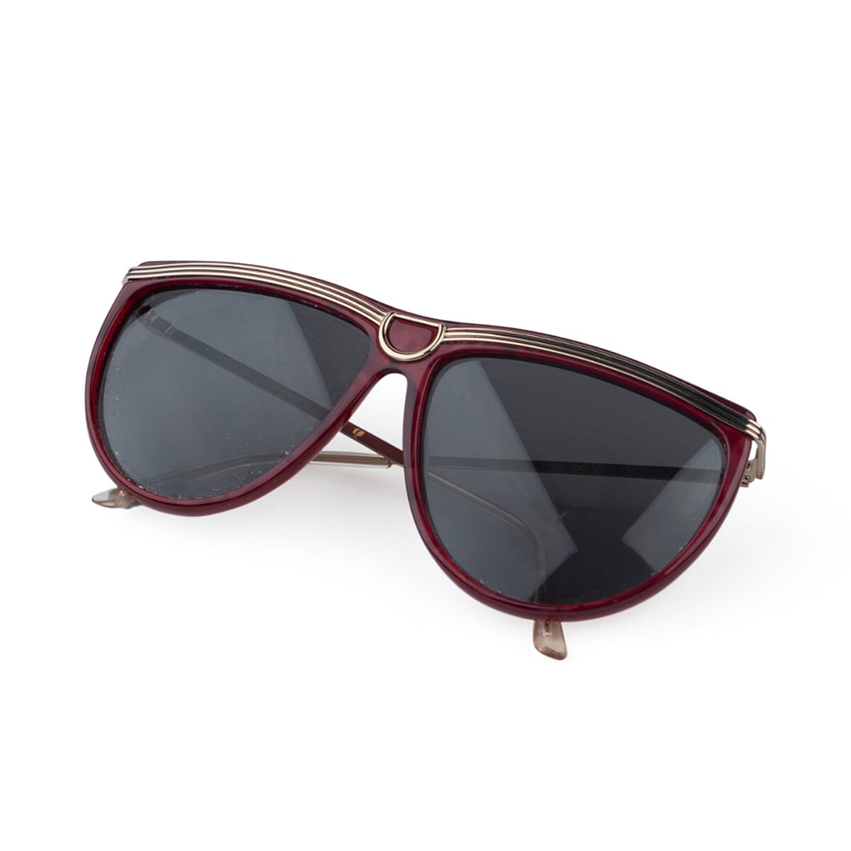 Gucci Ladies Red Rectangular Sunglasses with Gold Metal Front Design - Red