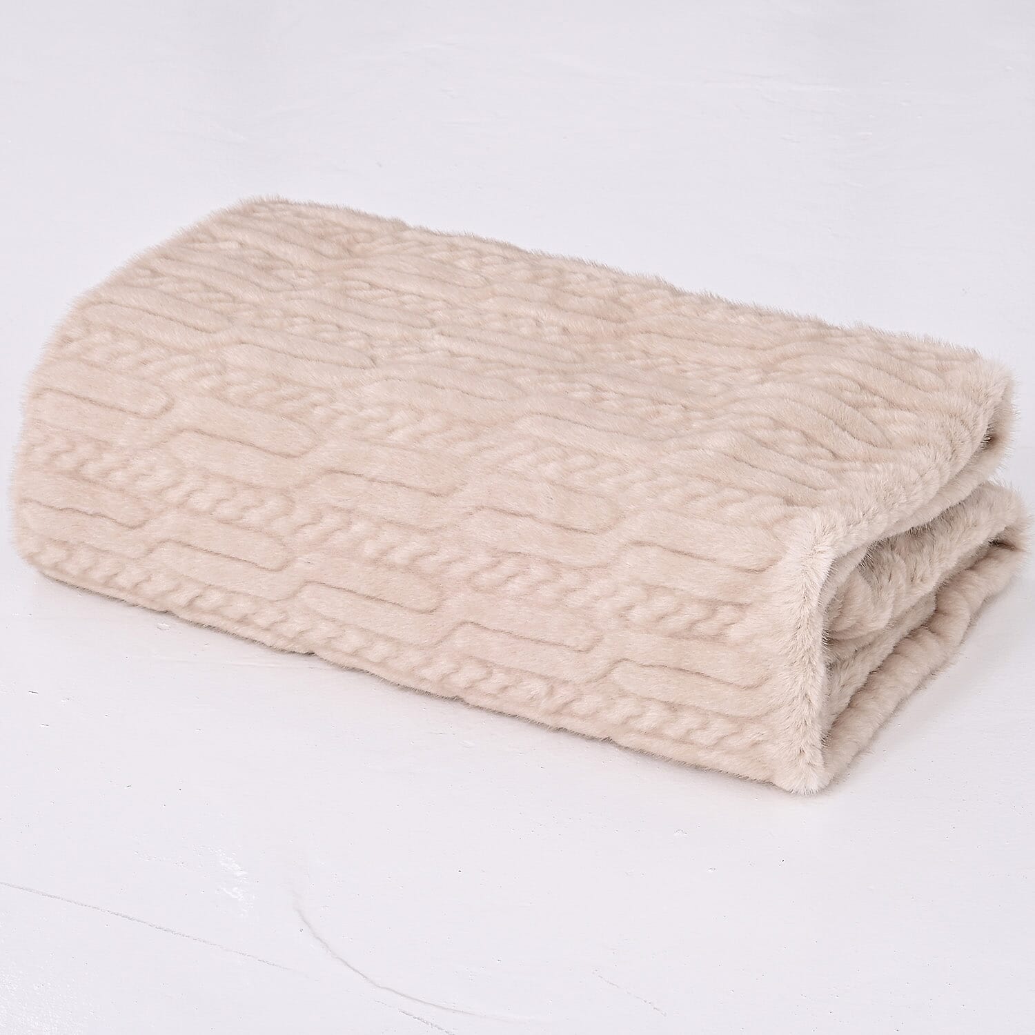 THE OPULENT LUXURY - HUSH HAVEN Ultra Soft - Warm Sumptuous Double Layer Sherpa Faux Fur Blanket 680 GSM (180 x 150 cm) (180 x 150 cm) - Cream
