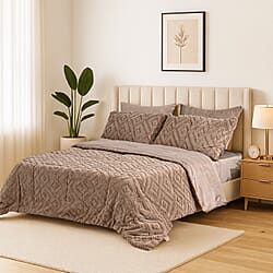 Super Soft Teddy Fleece Hush Haven 6 Piece Comforter Set Includes 2 Taffeta Jacquard Pillowcases and 2 Crystal Velvet Pillowcases Fitted Sheet