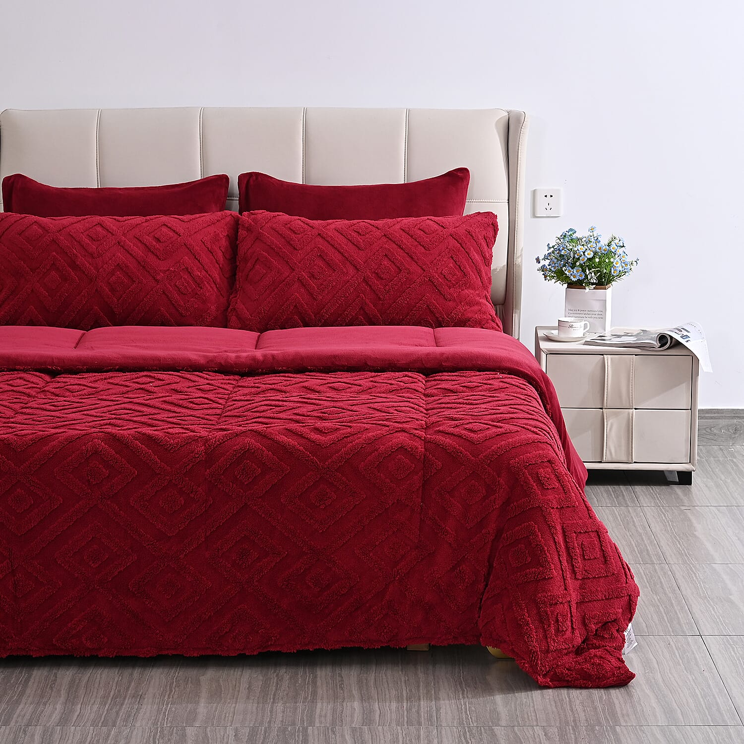 Super Soft Teddy Fleece Hush Haven 6 Piece Comforter Set Includes 2 Taffeta Jacquard Pillowcases and 2 Crystal Velvet Pillowcases Fitted Sheet