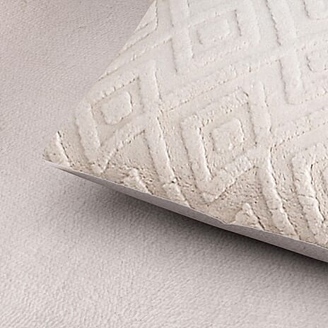 Hush Haven Super Soft Teddy Fleece 6-Piece Comforter Set - Inc. 2 Taffeta Jacquard - 2 Crystal Velvet Pillowcases, Fitted Sheet and a Comforter (King) - White