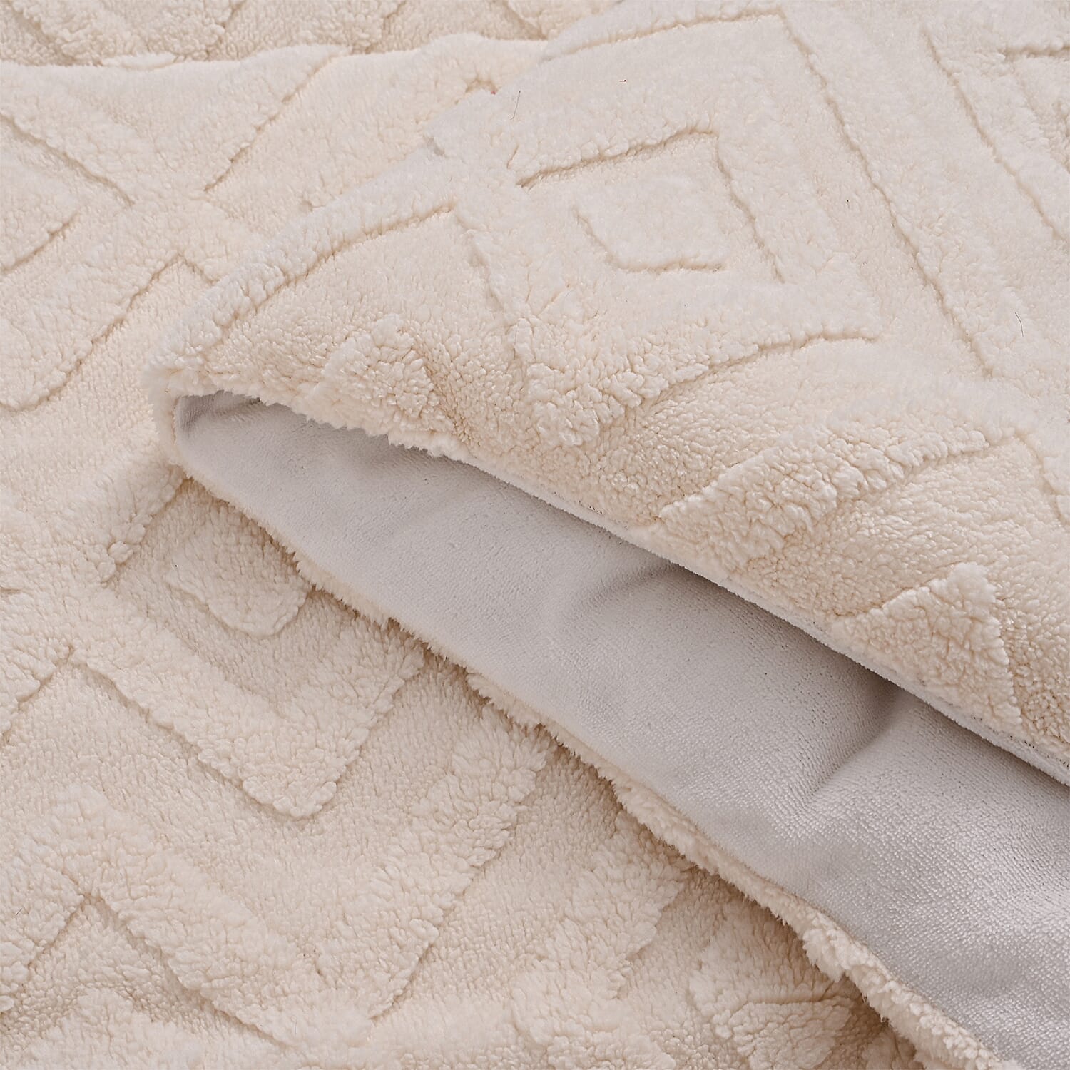 Super Soft Teddy Fleece Hush Haven 6 Piece Comforter Set Includes 2 Taffeta Jacquard Pillowcases and 2 Crystal Velvet Pillowcases Fitted Sheet