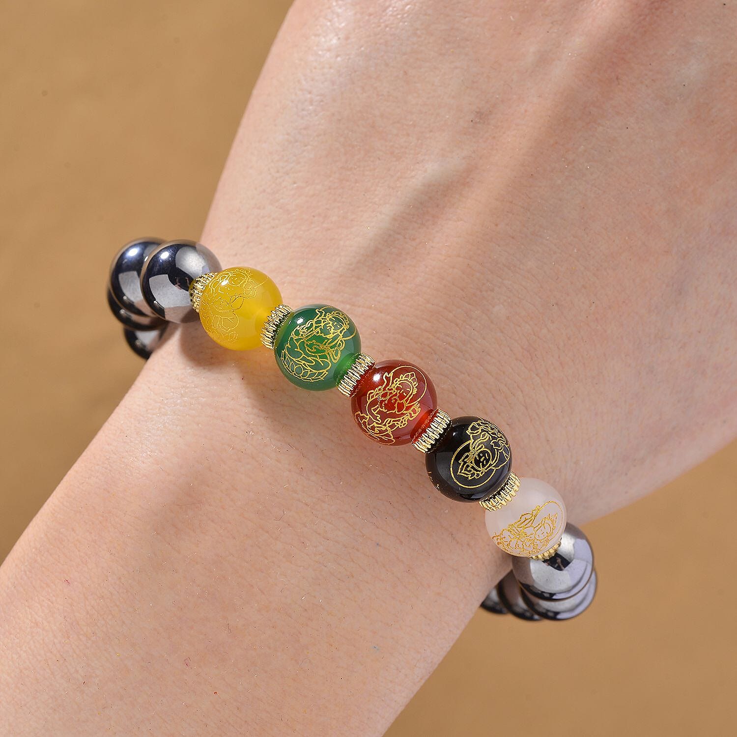 Terahertz & Multi Color Agate (Size - 7.5 Streachable) Bracelet 120.00 Ct.