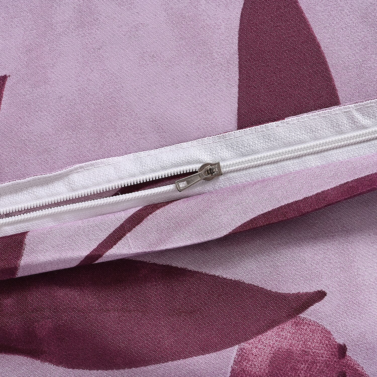 Hush Haven 6 Piece Digital Floral Print Duvet Cover Set - Inc. 1 Duvet Cover, 1 Fitted Sheet with 2 Housewife - 2 Oxford Pillowcases (Double) - Cream