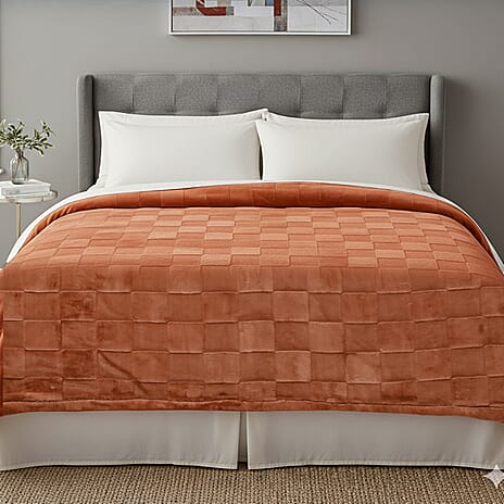 Hush Haven Patterned Blanket (Size 200x1 cm) - Rust & Rust