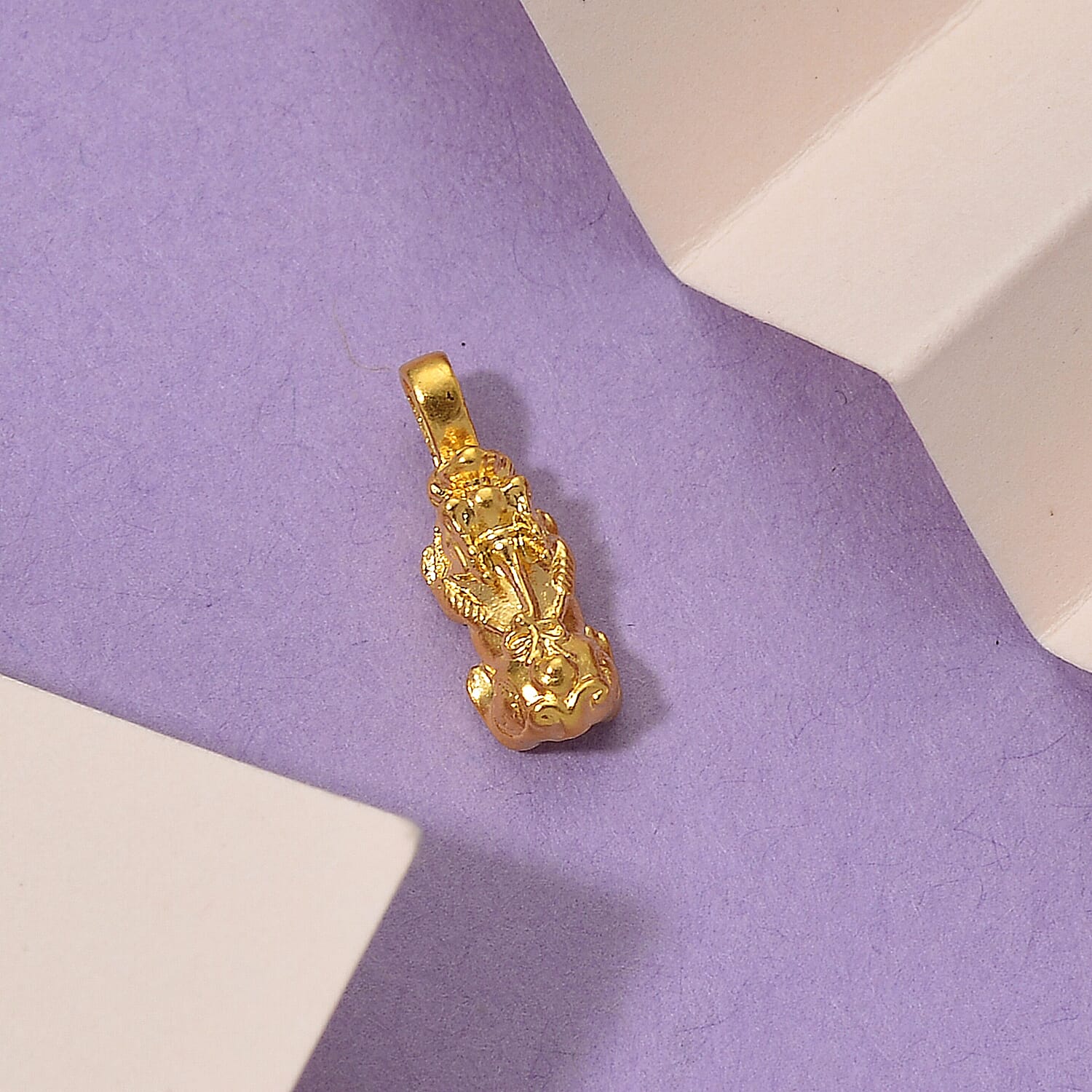 24K Yellow Gold (99.99 Purity) Pixiu Pendant