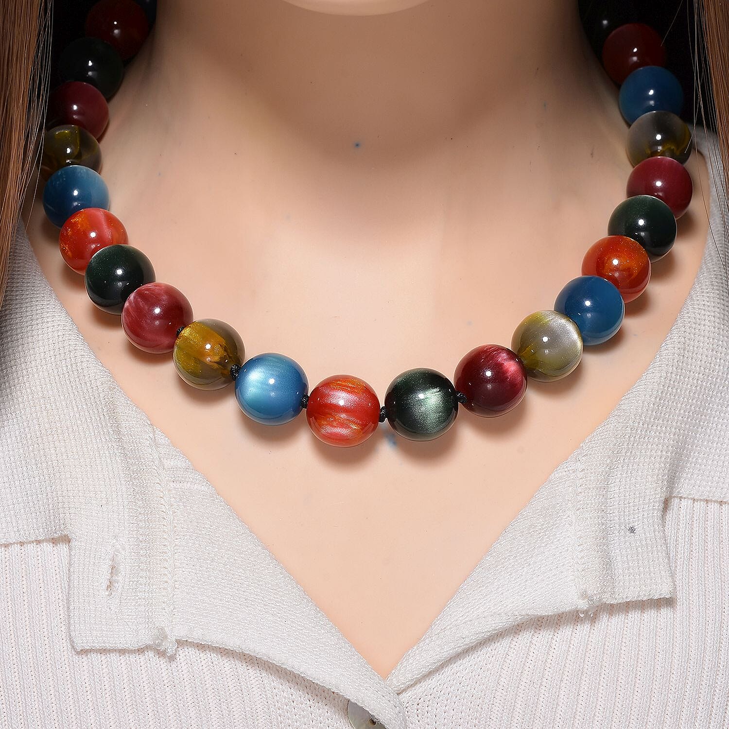 Multi Coloured Cats Eye Style Necklace with Lobster Clasp (Size 18-20) 340.00 Ct.