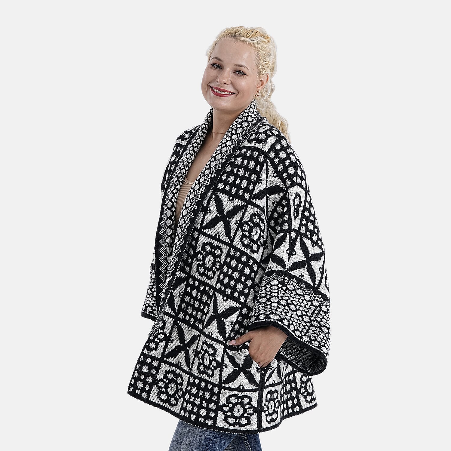 La Marey Oversized Cardigan (Size 10 to 22) - Black & White