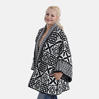 https://tjcuk.sirv.com/Products/82/0/8201251/La-Marey-Oversized-Cardigan-Size-80-x-75-cm-Black-White_8201251_2.jpg?w=342&h=342