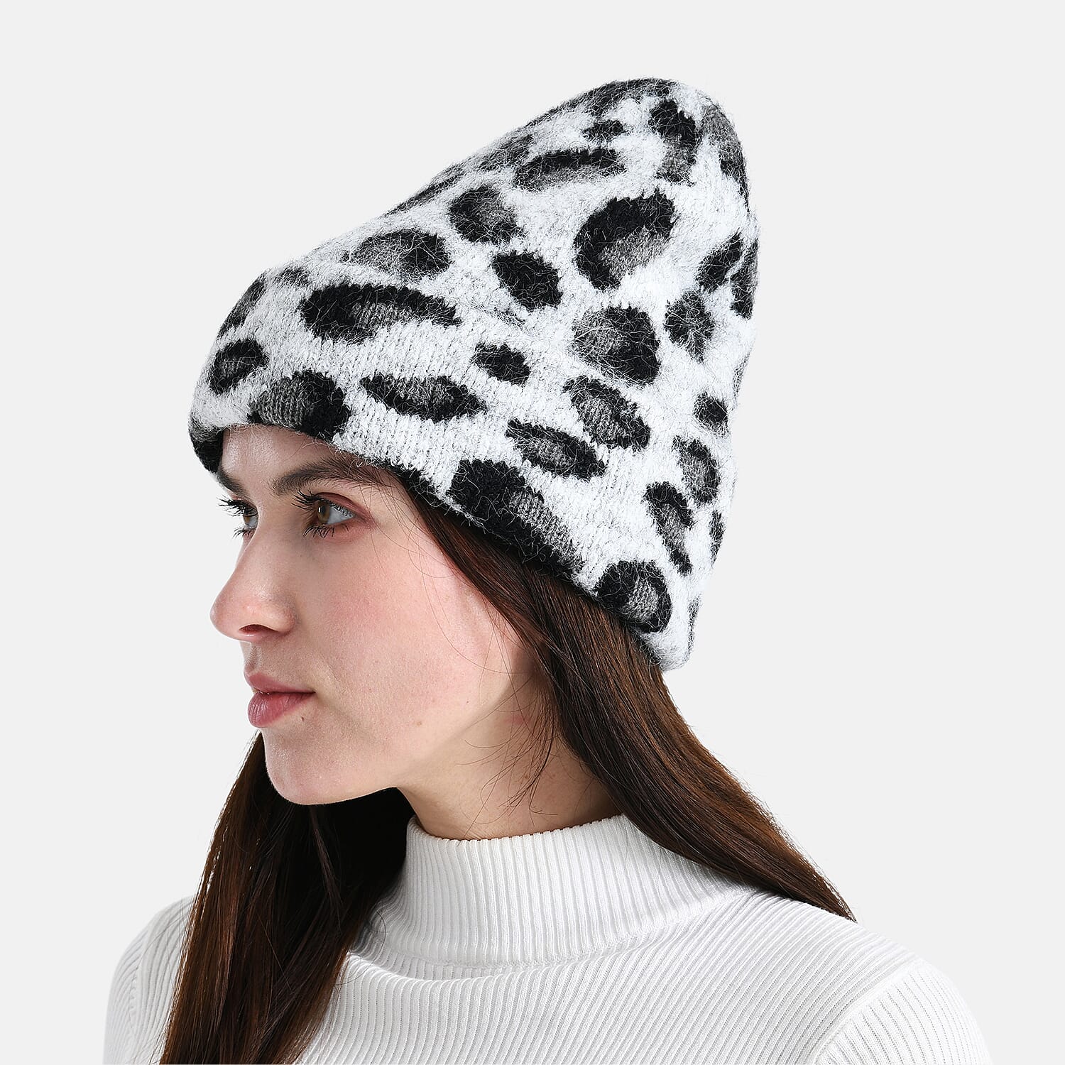 Leopard Pattern Beanie Hat (26 x 22 CM) - White