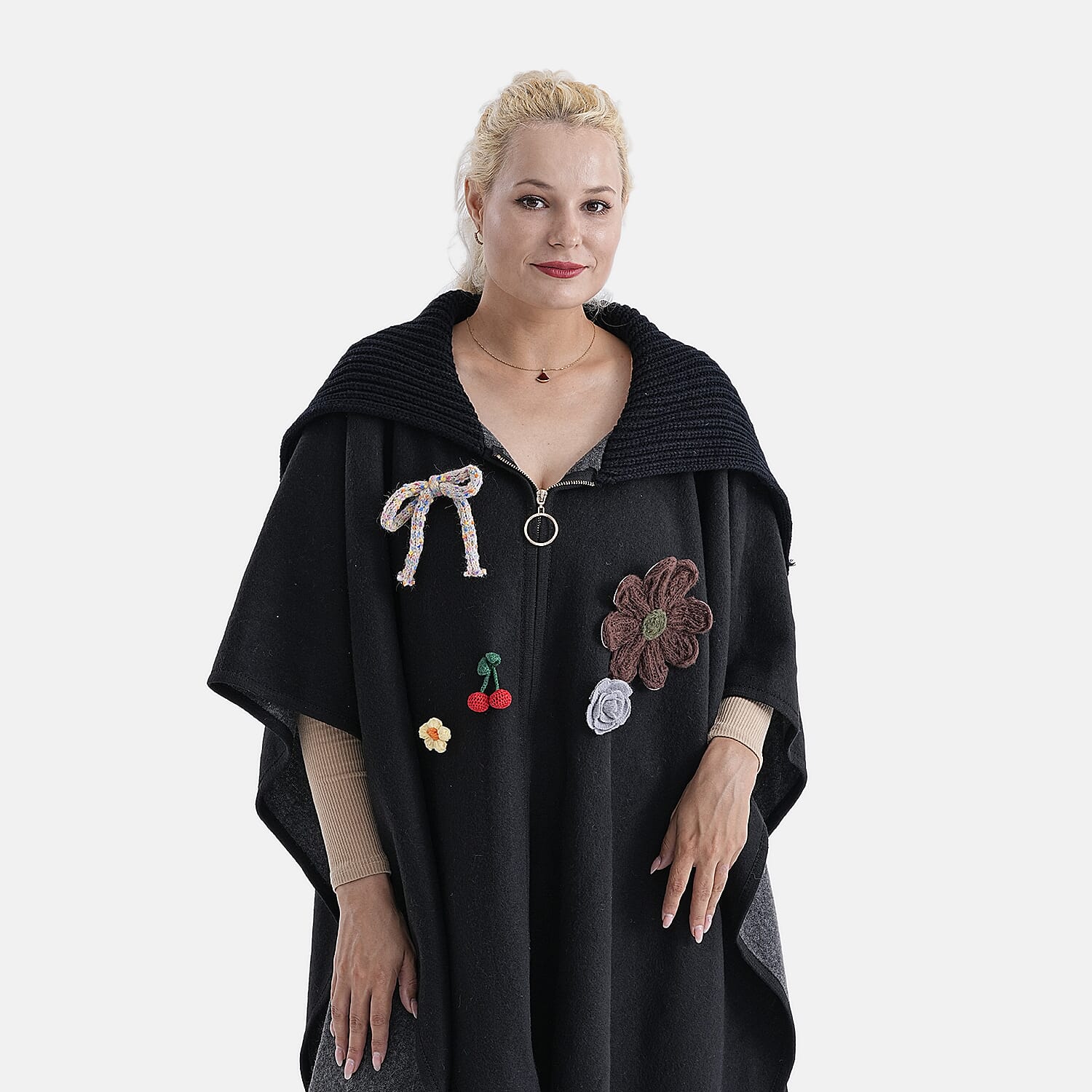 5-Piece Hand-Knitted Crochet Brooches (One Size) - Multicolour