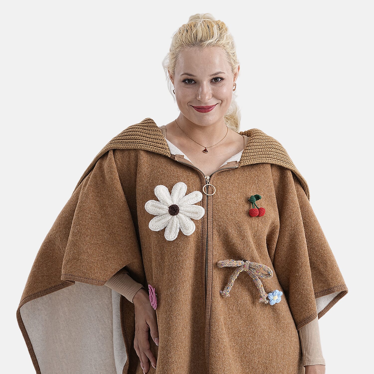 5-Piece Hand-Knitted Crochet Brooches (One Size) - Beige