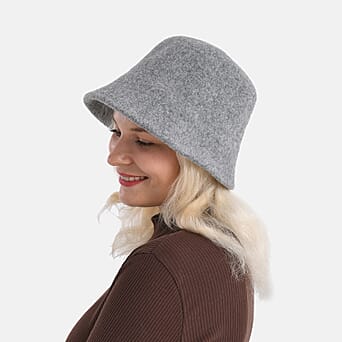 https://tjcuk.sirv.com/Products/82/0/8205129/Wool-Patterned-Hat-Cap-and-Earmuff-Size-1x21-cm-Grey-Grey_8205129_1.jpg?w=342&h=342