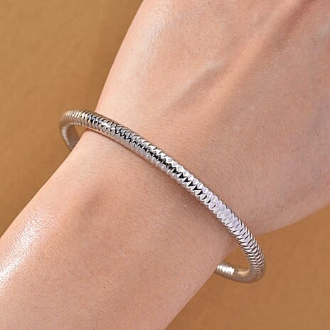 - Naga Bangle (Size 8)