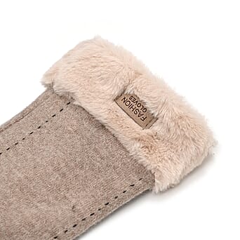 https://tjcuk.sirv.com/Products/82/0/8206516/Cashmere-Blend-Gloves-with-Faux-Fur-Cuff-One-Size-Beige_8206516_3.jpg?w=342&h=342