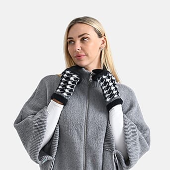 https://tjcuk.sirv.com/Products/82/0/8206552/Two-in-One-5-Finger-Gloves-Fingerless-Mittens-Black-White_8206552_1.jpg?w=342&h=342