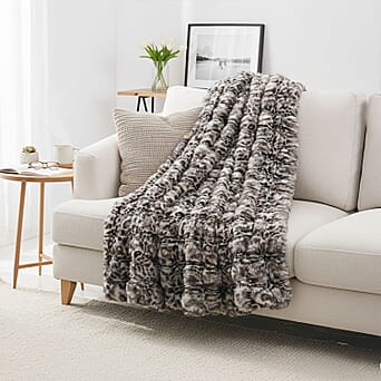 https://tjcuk.sirv.com/Products/82/0/8206598/LIVMORE-Patterned-Blanket-Size-150x1-cm-Black_8206598.jpg?w=342&h=342