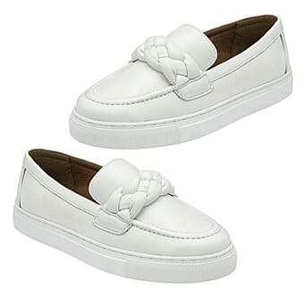 https://tjcuk.sirv.com/Products/82/0/8206949/Lotus-Bertie-Womens-Leather-Trainers-Size-37-White_8206949.jpg?w=342&h=342