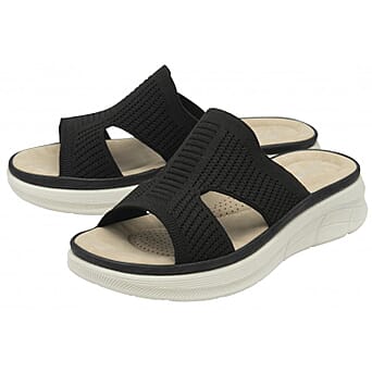 https://tjcuk.sirv.com/Products/82/1/8211858/Dunlop-Womens-Wren-Comfortable-Casual-Sandals-Size-3-Black_8211858_1.jpg?w=342&h=342